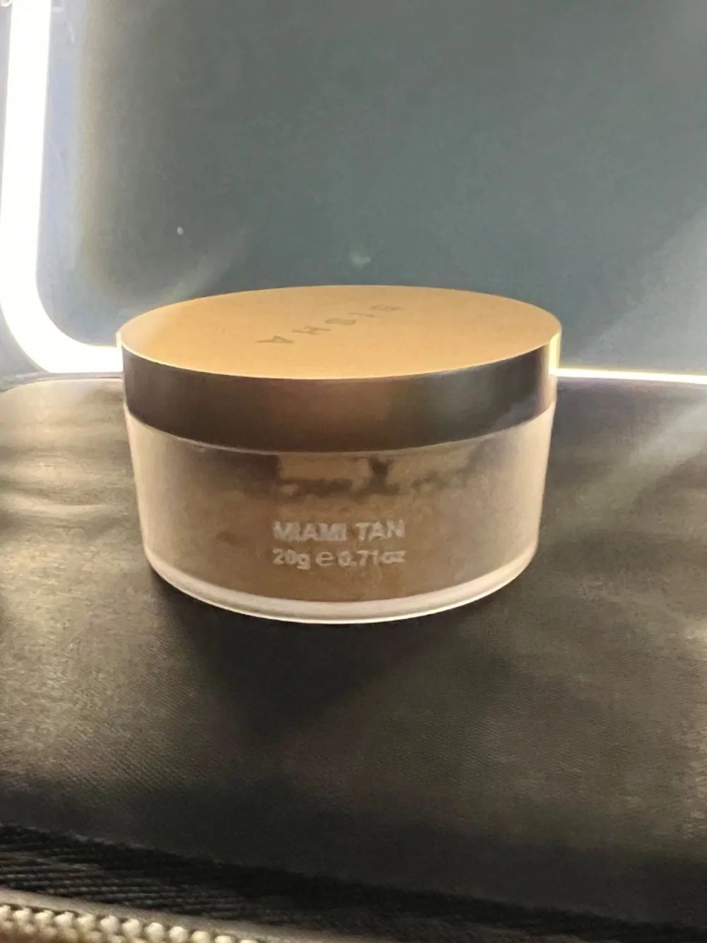 BISHA The Essential Setting Powder  - Miami Tan